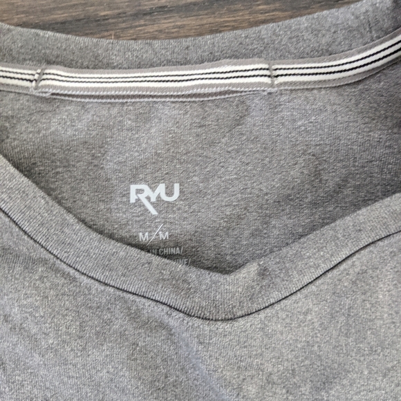 Men's RYU Grey Long Sleeve - Picture 3 of 6